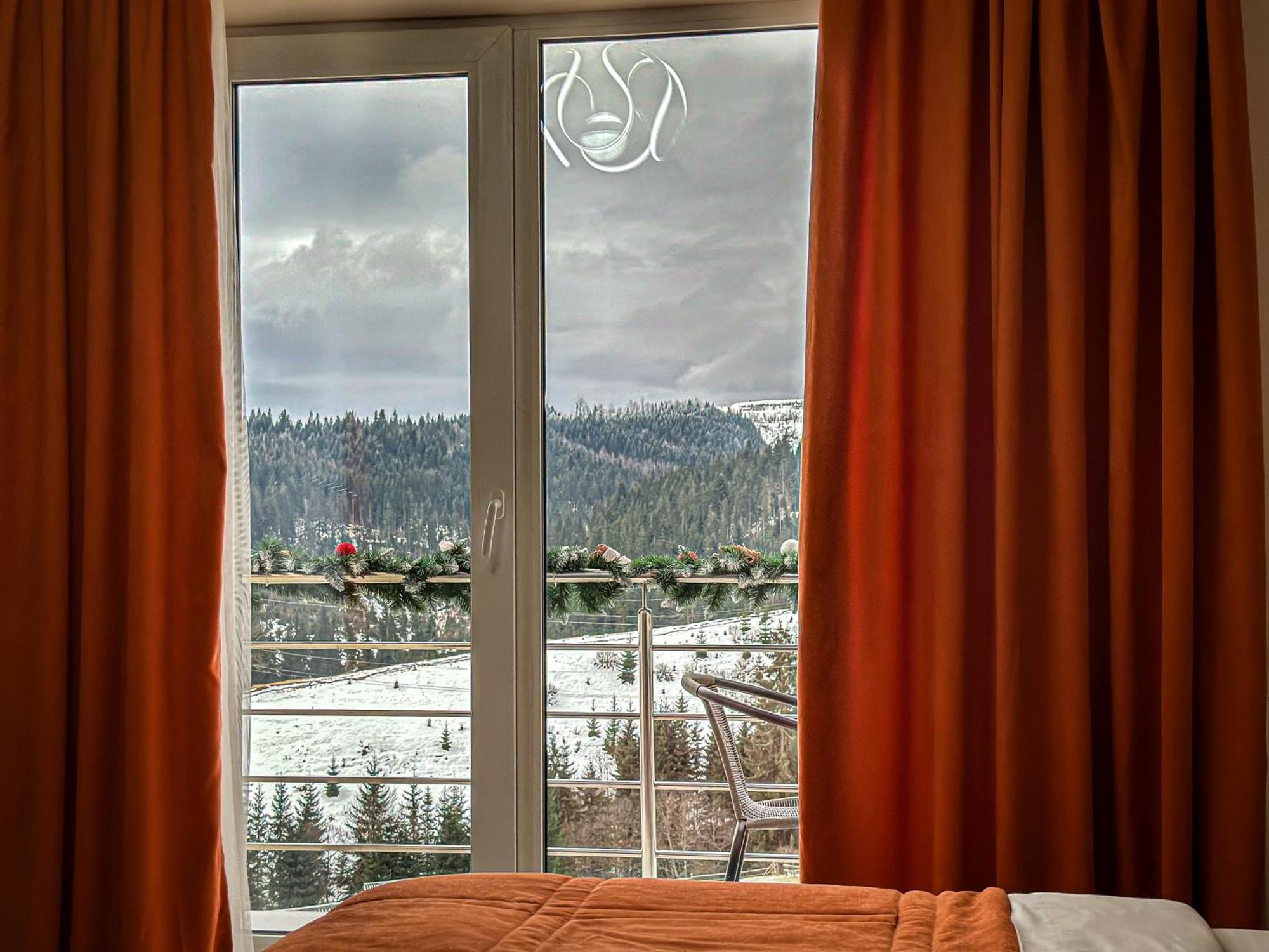 Шепіт Лісу Hotel Bukovel Kültér fotó